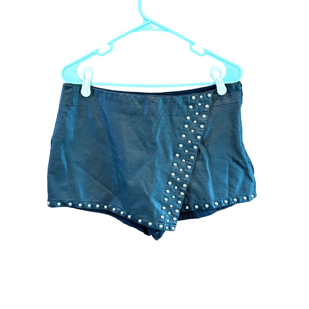 Free People Studded Faux Leather Skort Black Vegan Mini Skirt Shorts Size 10 - Picture 2 of 6